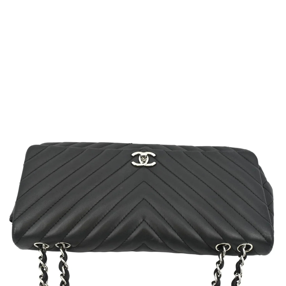 Pre-Owned CHANEL Surpique Chevron Medium Lambskin Leather Flap Crossbody Bag Midnight