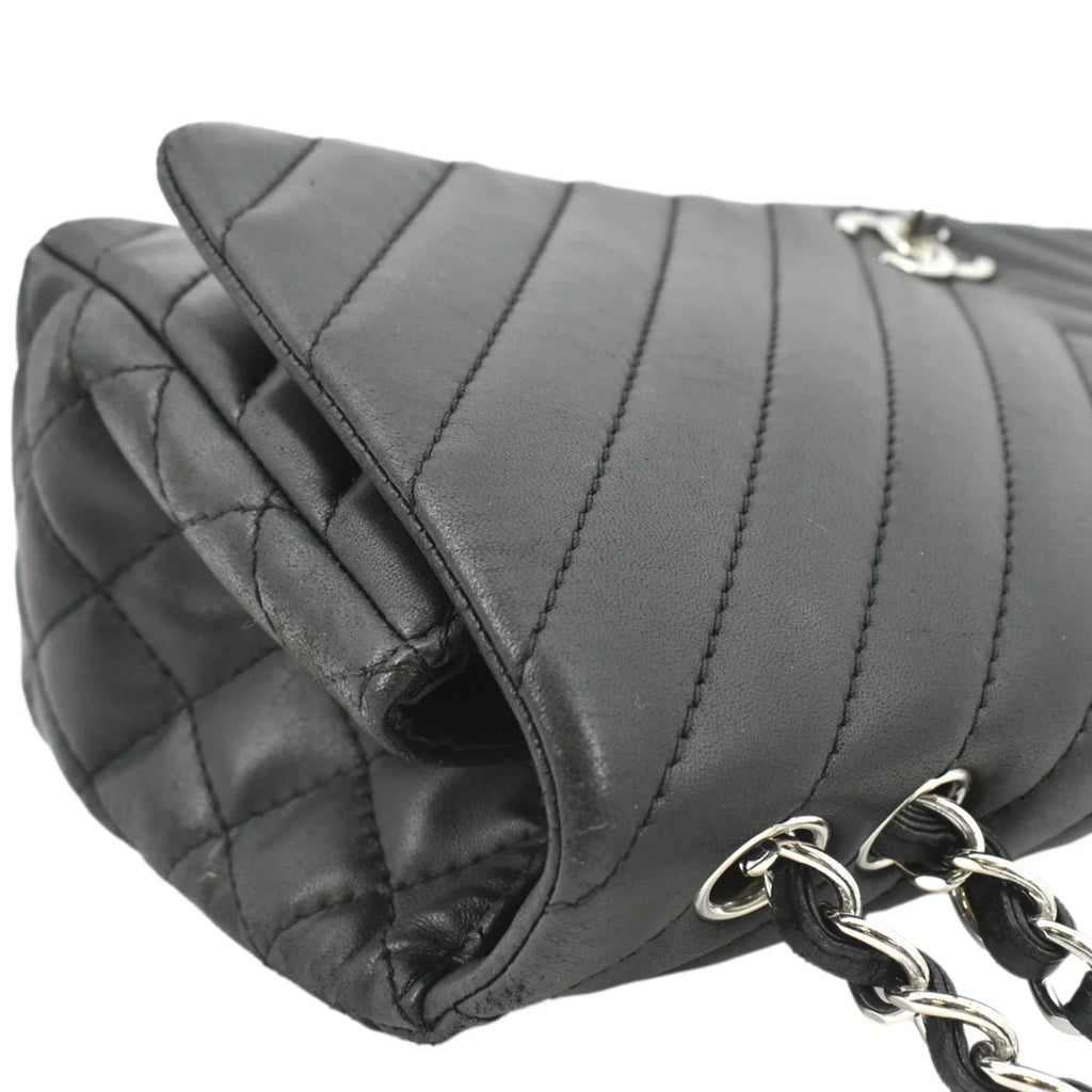 Pre-Owned CHANEL Surpique Chevron Medium Lambskin Leather Flap Crossbody Bag Midnight