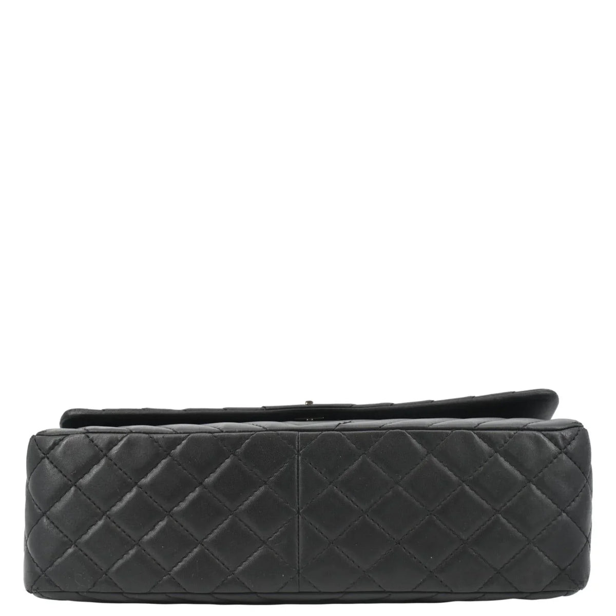Pre-Owned CHANEL Surpique Chevron Medium Lambskin Leather Flap Crossbody Bag Midnight
